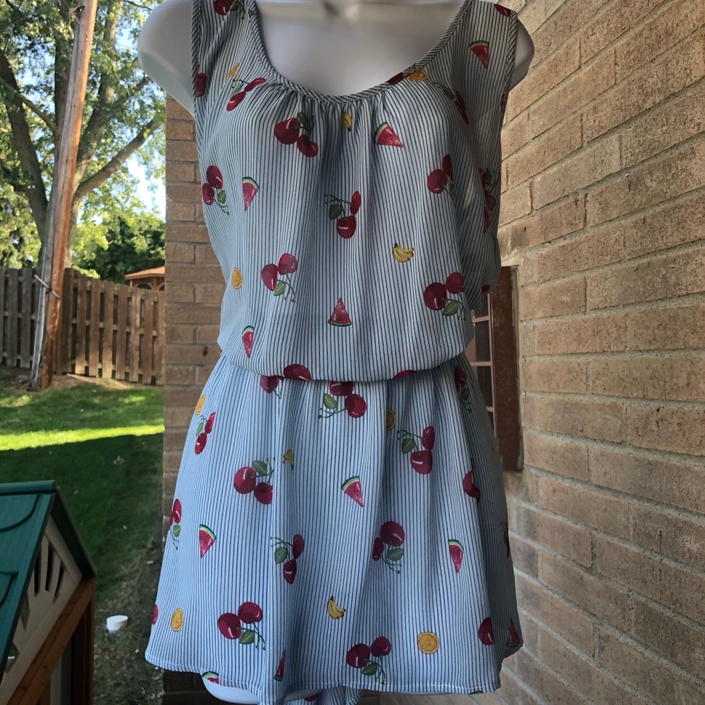 Jessy B NO size shirt (BUT FITS UP TO 4x)